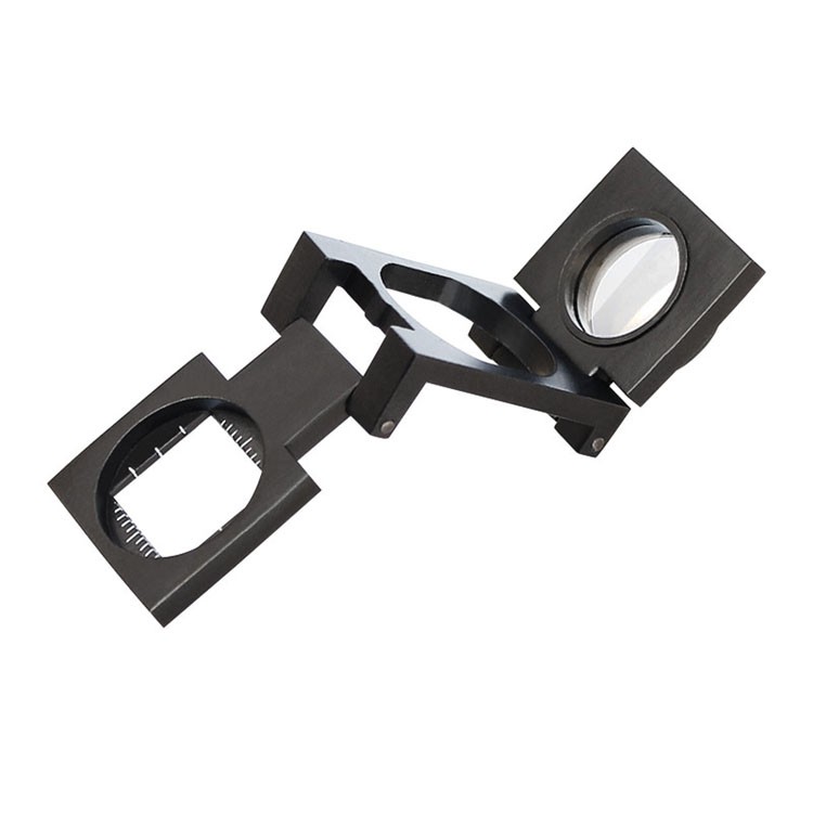 Tástálaí Línéadaigh Loupe